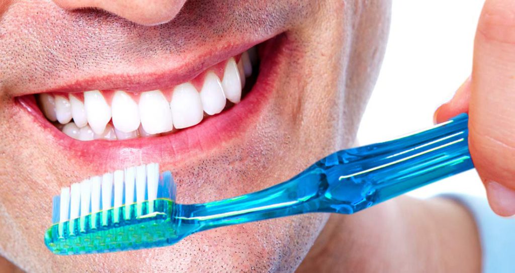 Cuidados de los implantes dentales